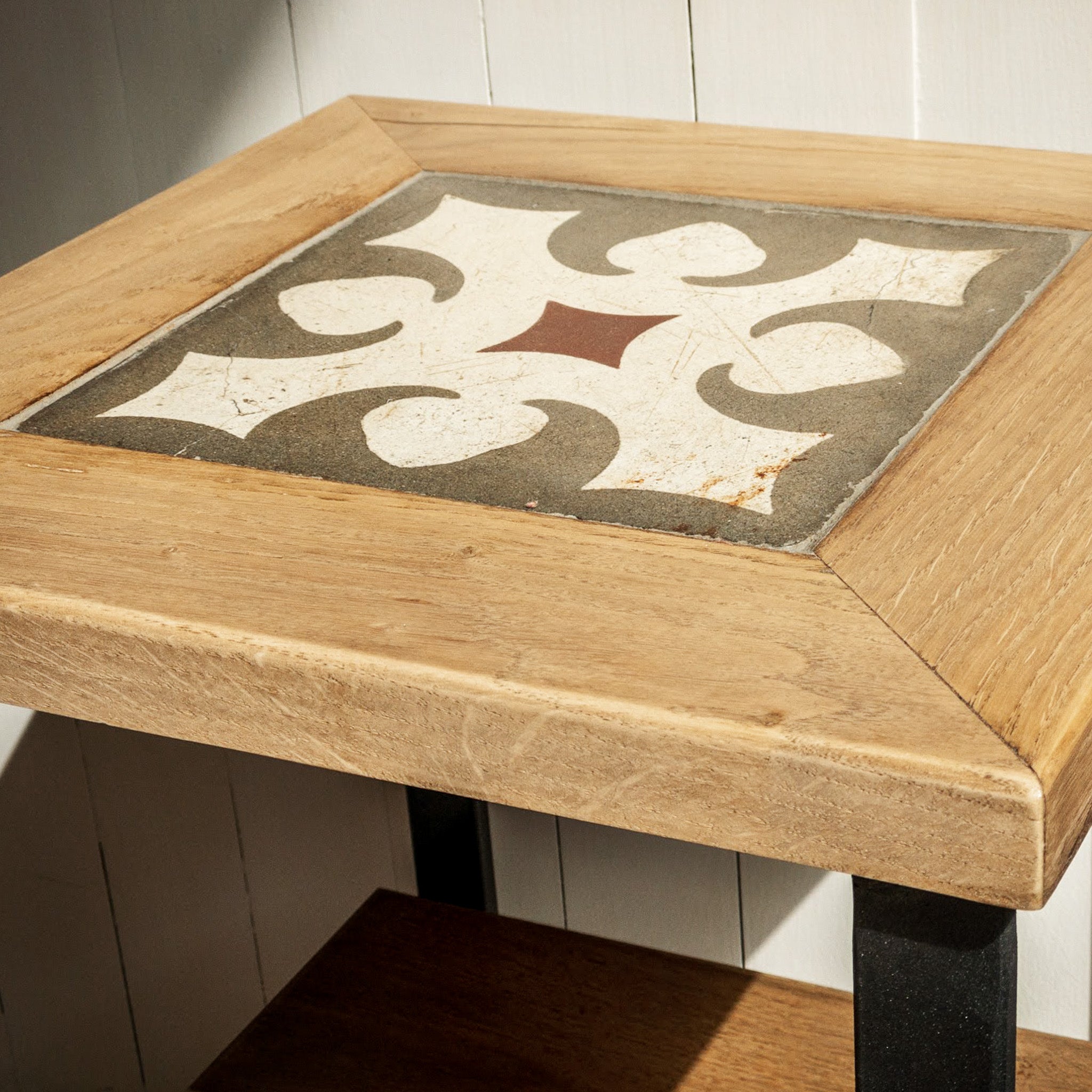 Mesa auxiliar XUME · Lago · R · 35x35