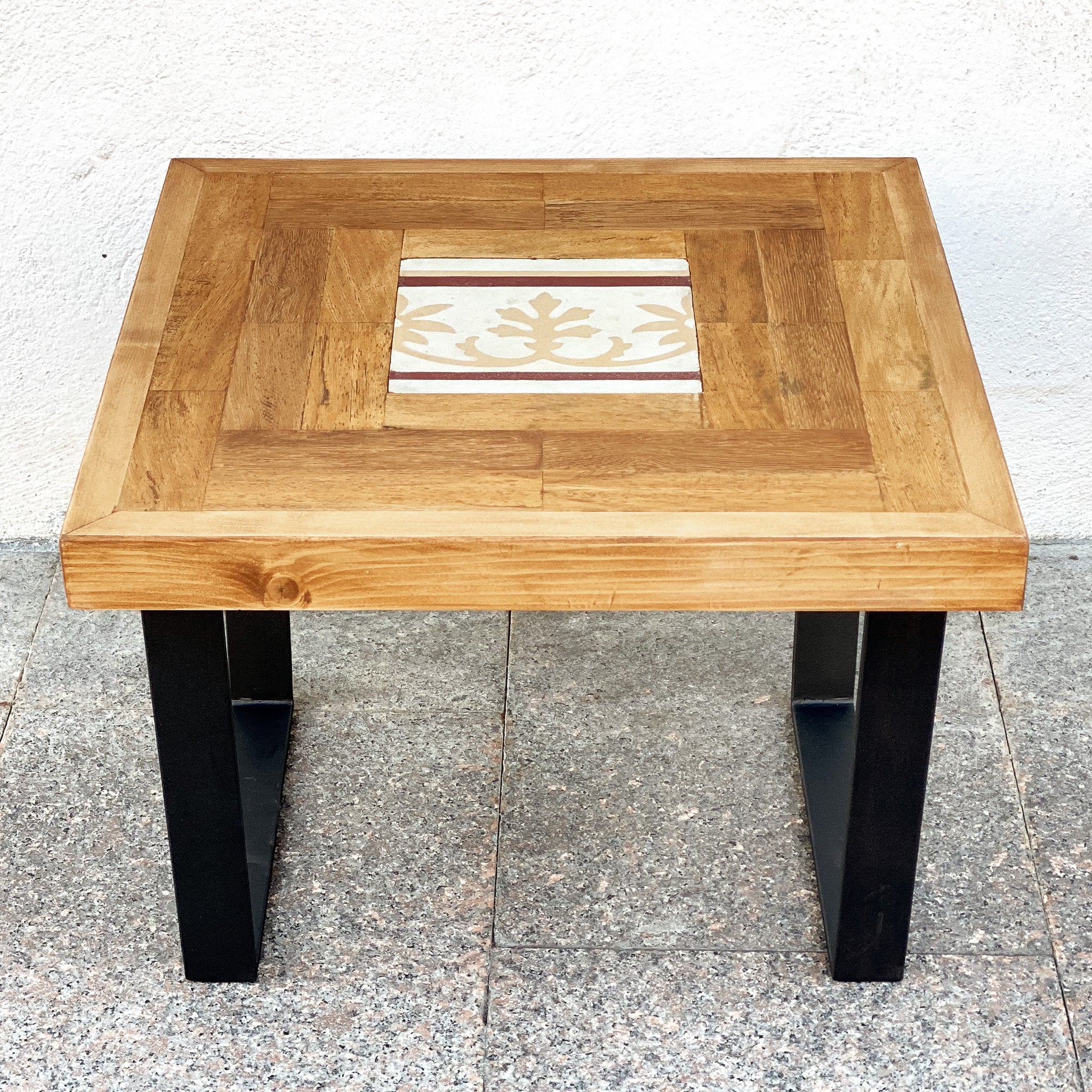 Mesa centro UDA TH · Ancla · E · 57x57