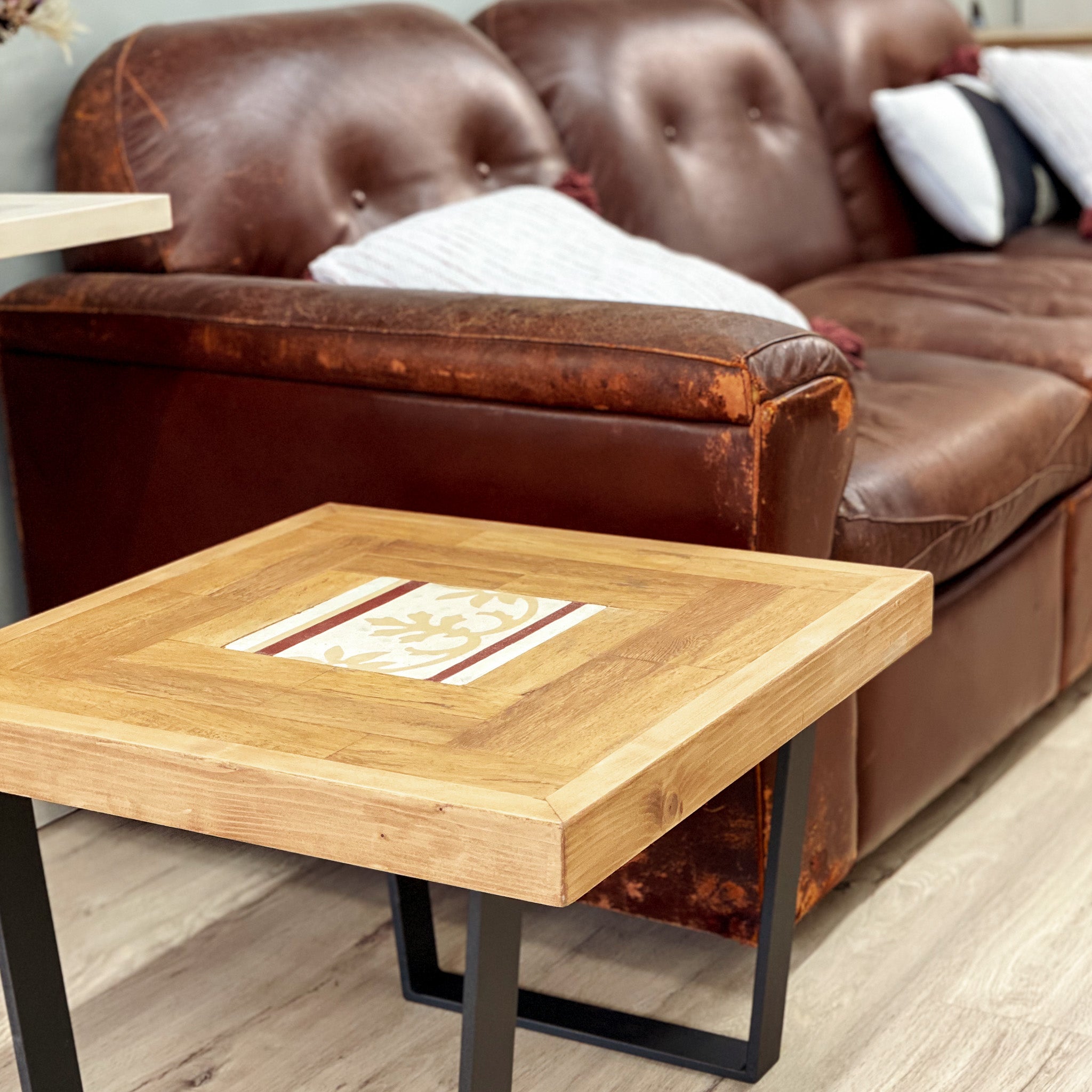 Mesa centro UDA TH · Ancla · E · 57x57